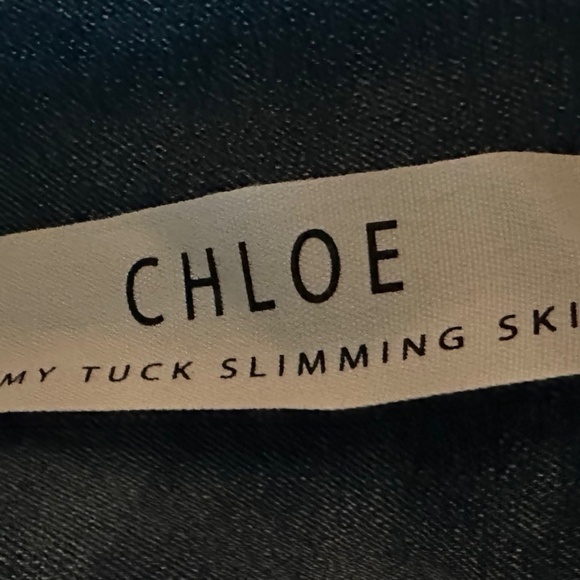 Tahari Chloe Fit Solution Plus Size Skinny Jeans - Picture 11 of 11